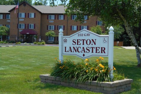 Entrance - Seton Lancaster - a BRC Properties location